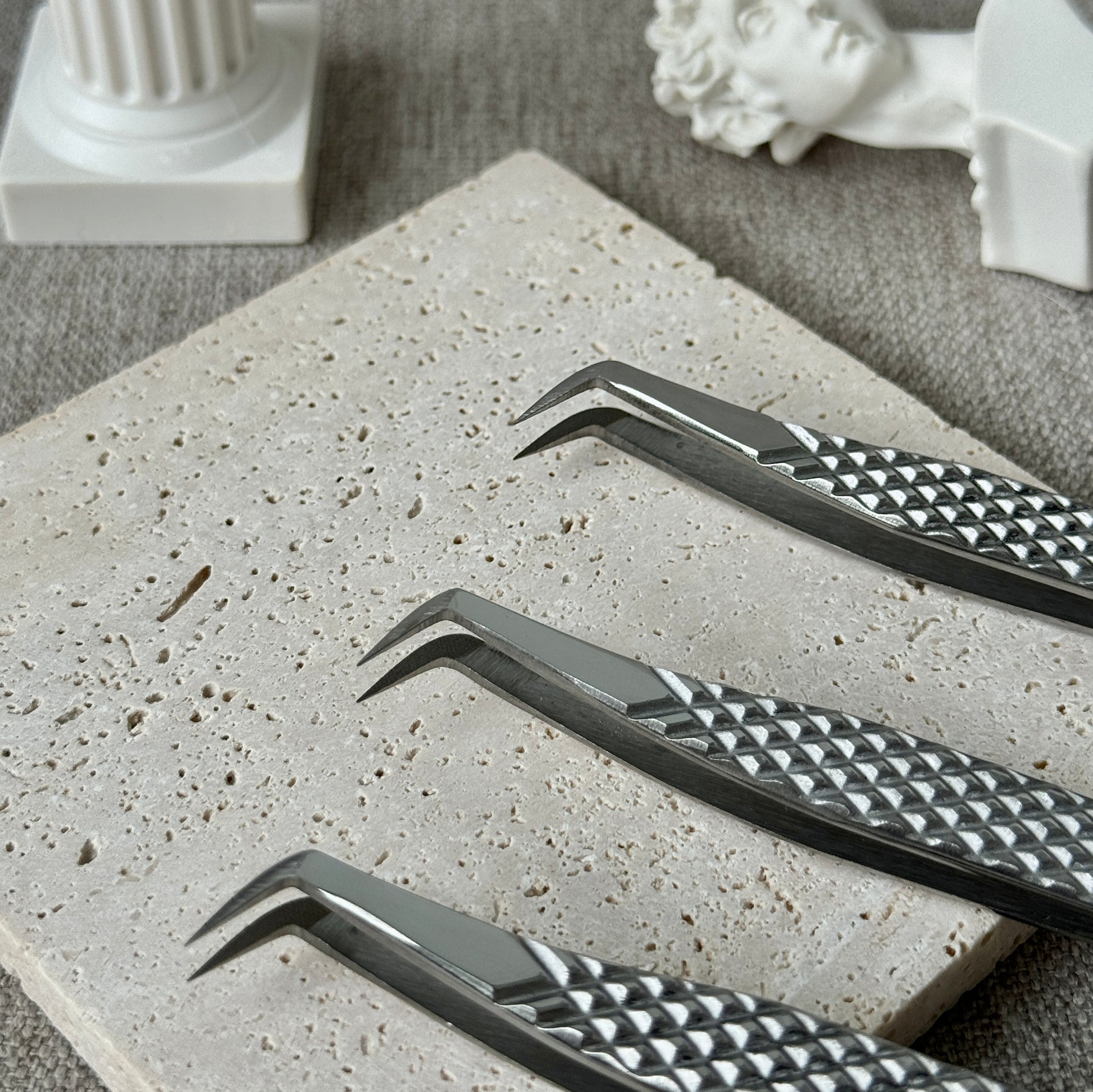 No 1. Tweezer - Mei Studio Sydney