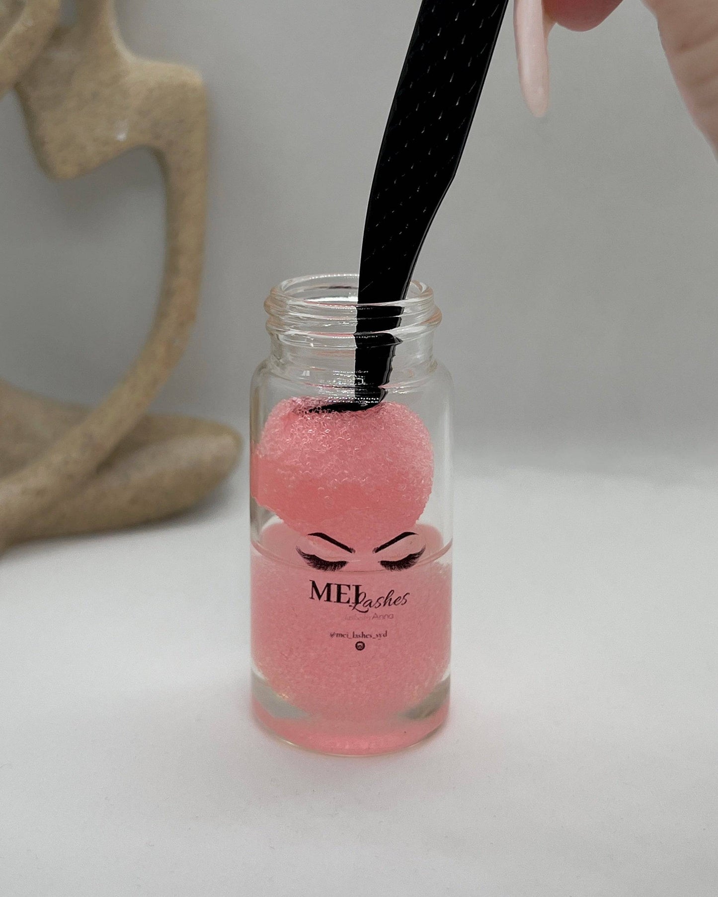 Eyelash glue tweezers cleaner - Mei Studio Sydney