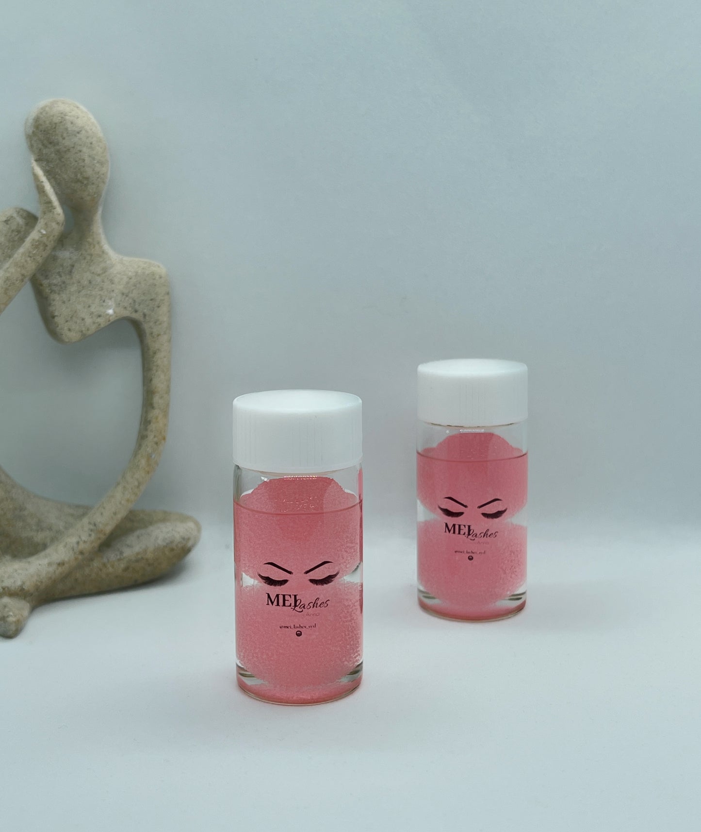 Eyelash glue tweezers cleaner - Mei Studio Sydney